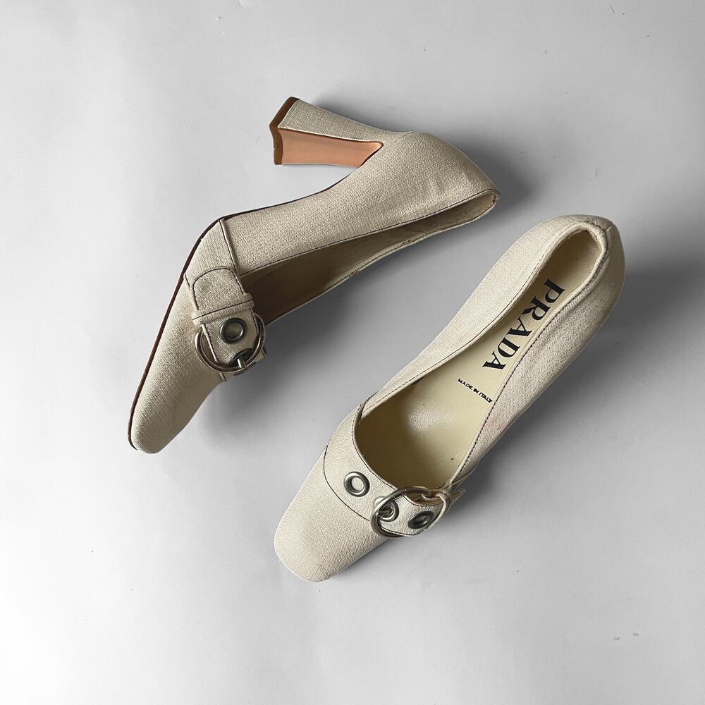 Vintage PRADA Y2K Linen Sculptured Heel Giant Grommet Buckle Size 35 Square Toe